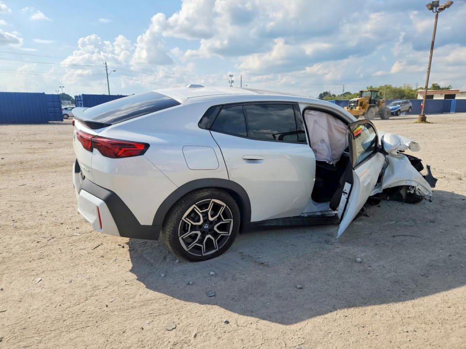 Bmw X2 2025 — Copart