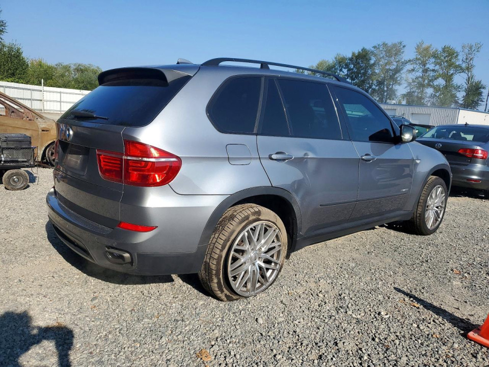 Bmw X5 2011 — Copart
