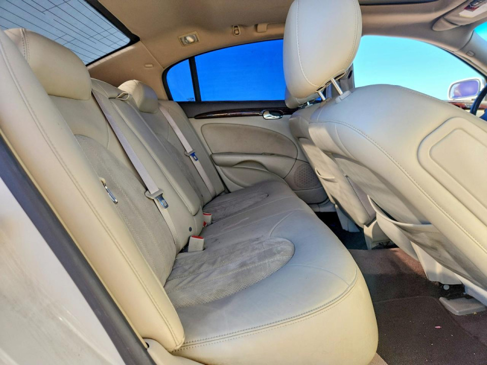 Buick LUCERNE 2011 — Copart