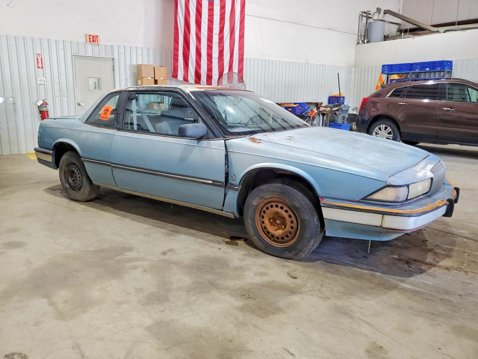 Buick REGAL 1988 — Copart