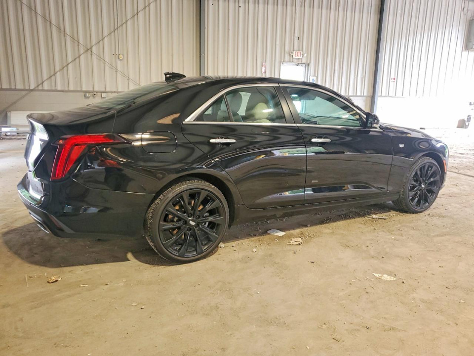 Cadillac CT4 2022 — Copart