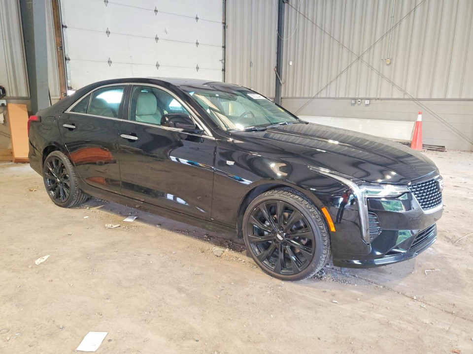 Cadillac CT4 2022 — Copart