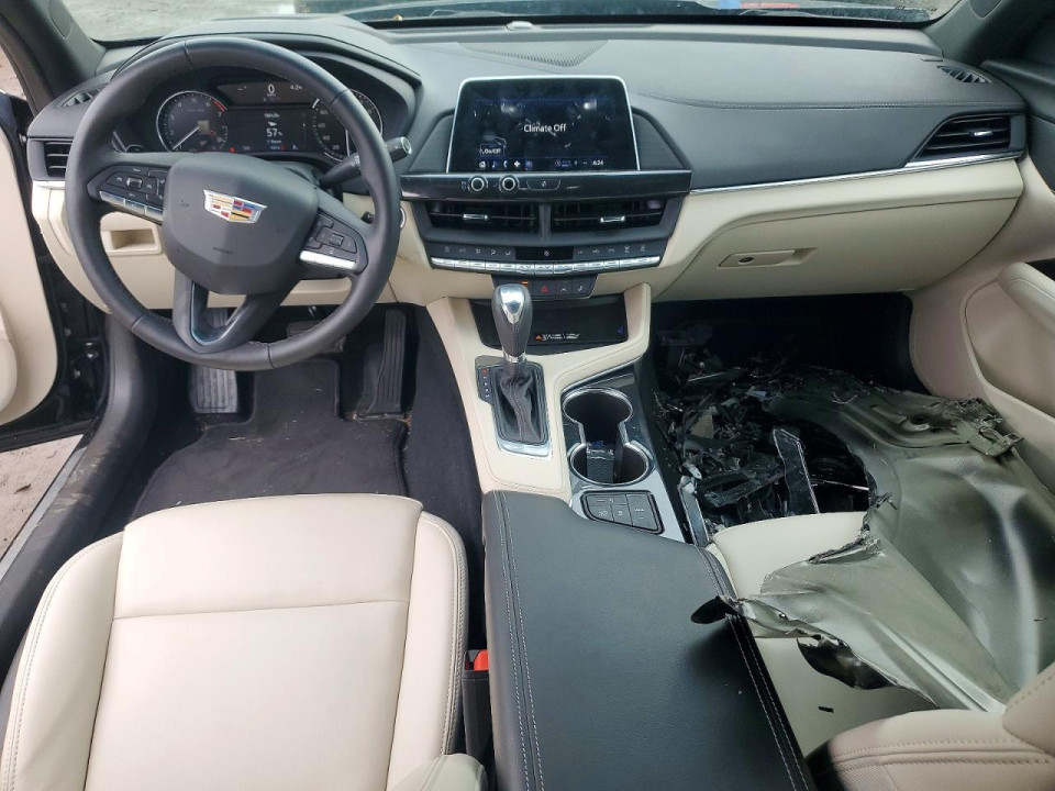 Cadillac CT4 2024 — Copart