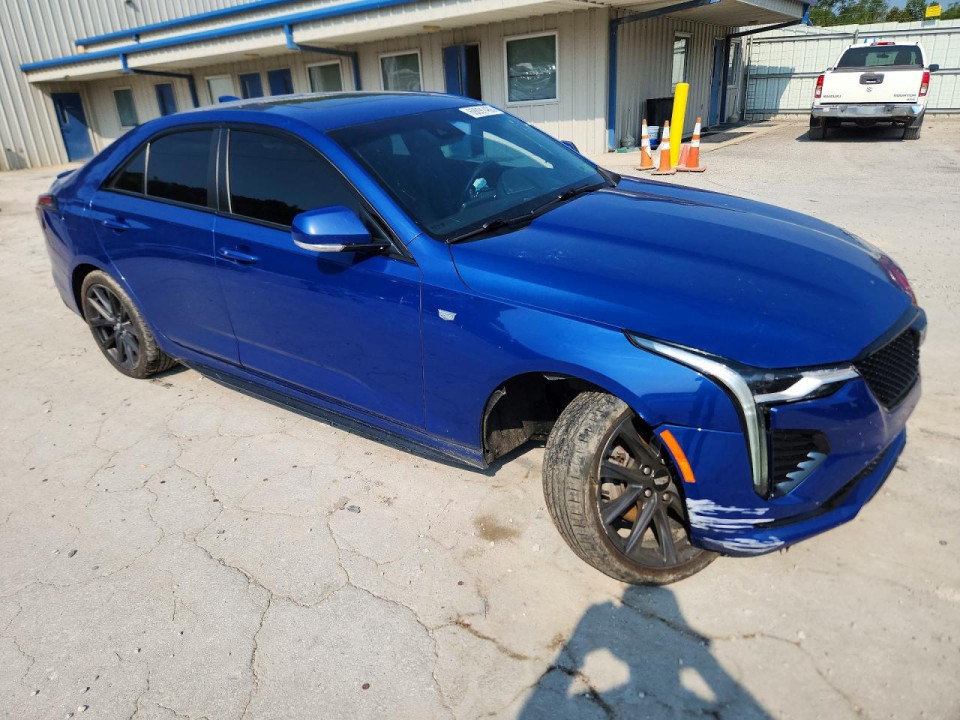 Cadillac CT4 2021 — Copart