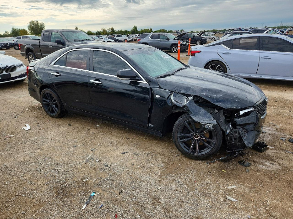Cadillac CT4 2022 — Copart