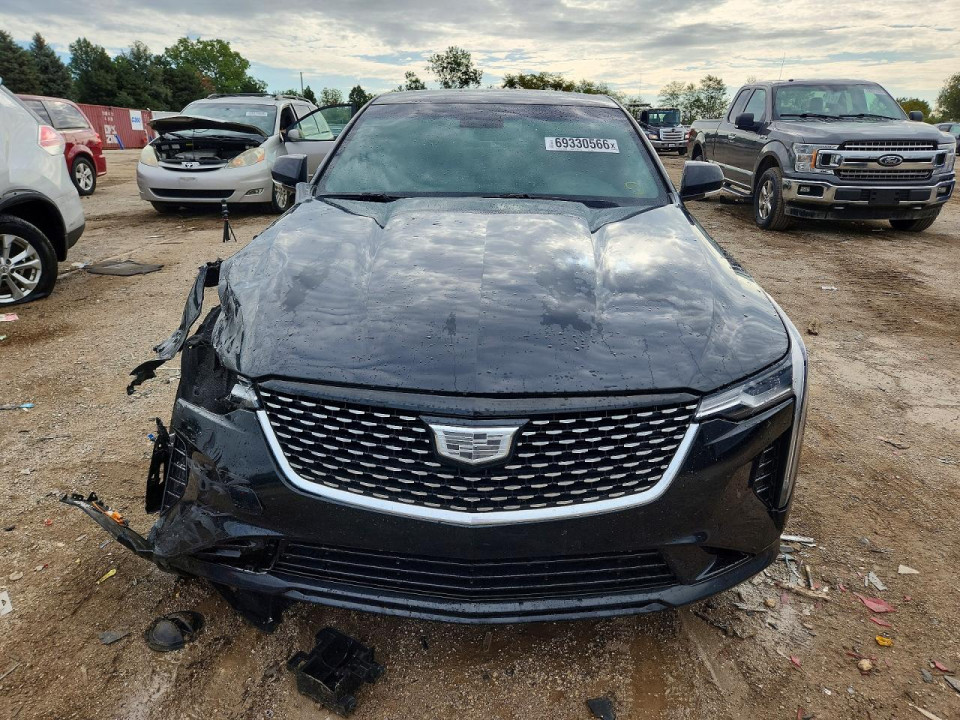 Cadillac CT4 2022 — Copart