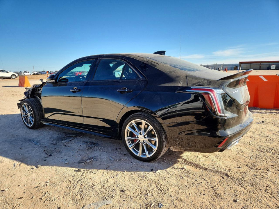 Cadillac CT4 2024 — Copart