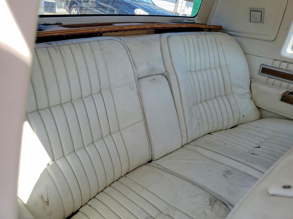 Cadillac DEVILLE 1984 — Copart