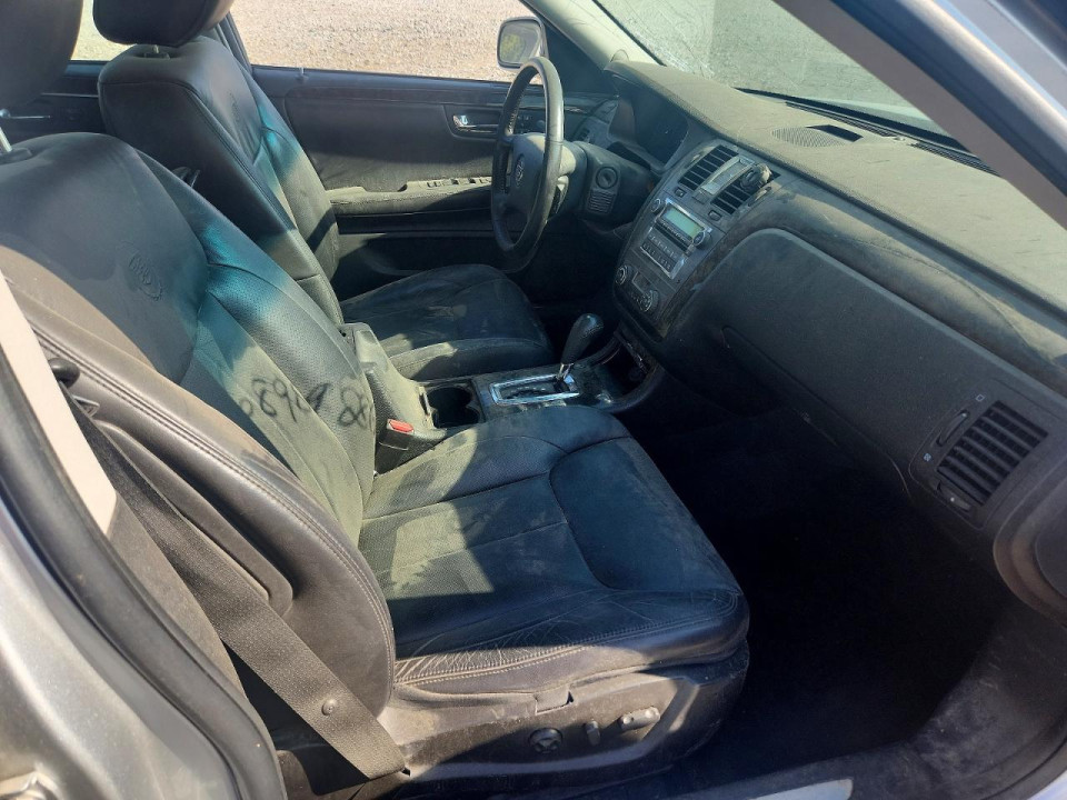 Cadillac DTS 2010 — Copart