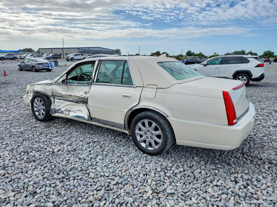 Cadillac DTS 2009 — Copart