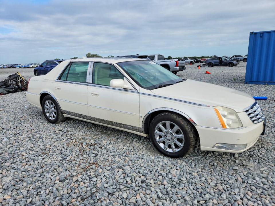 Cadillac DTS 2009 — Copart