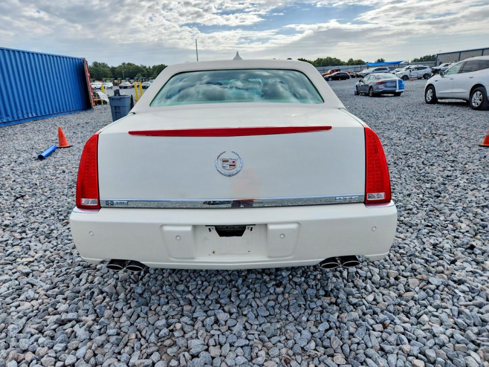 Cadillac DTS 2009 — Copart