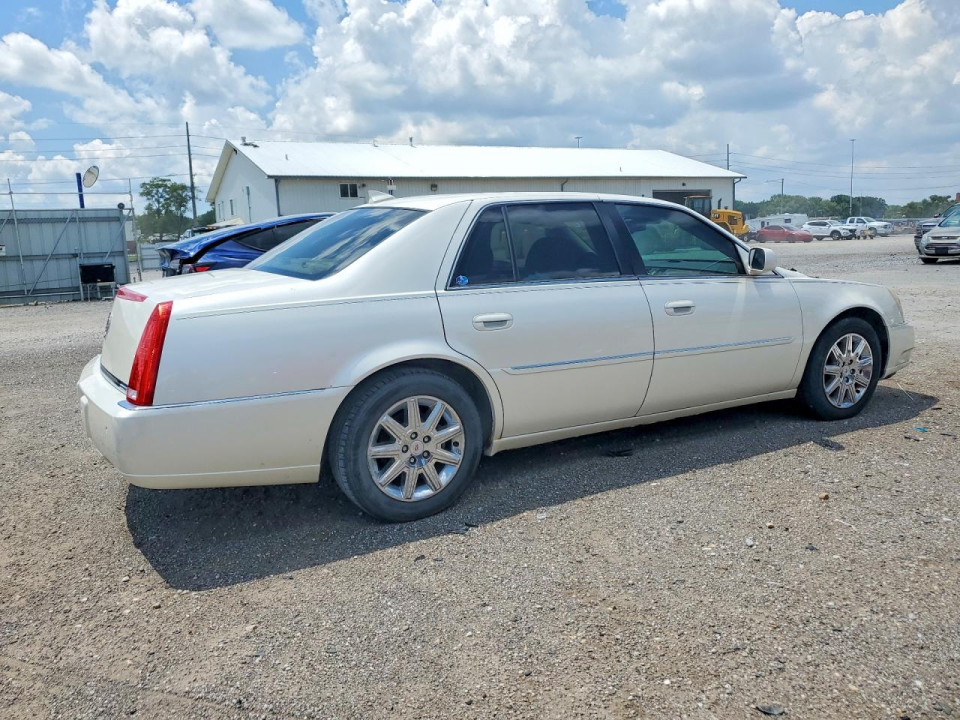 Cadillac DTS 2011 — Copart
