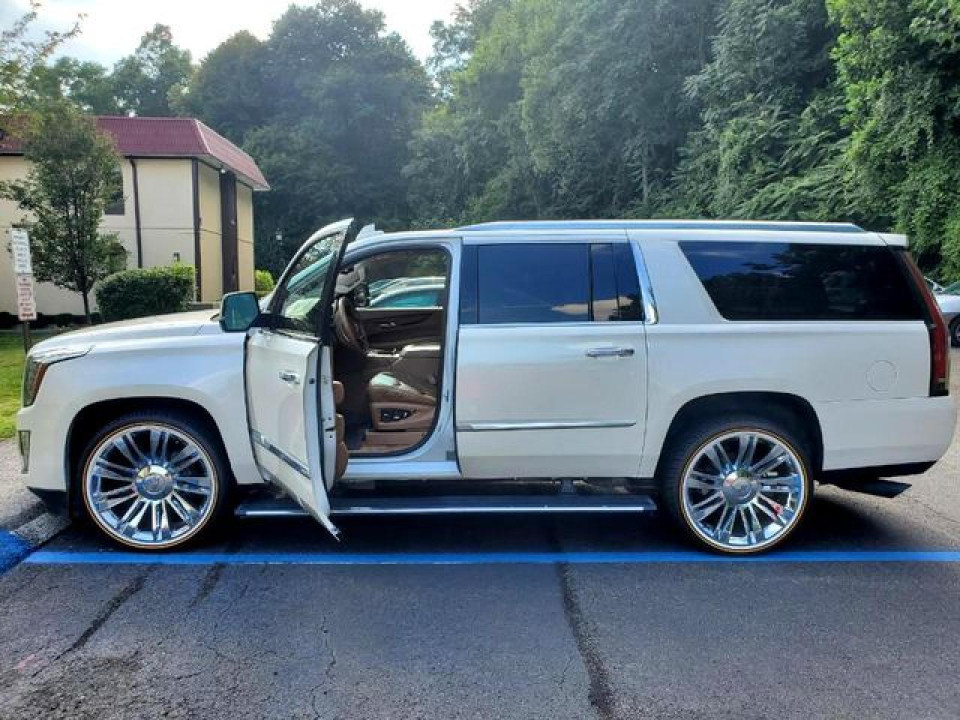 Cadillac ESCALADE 2016 — Copart
