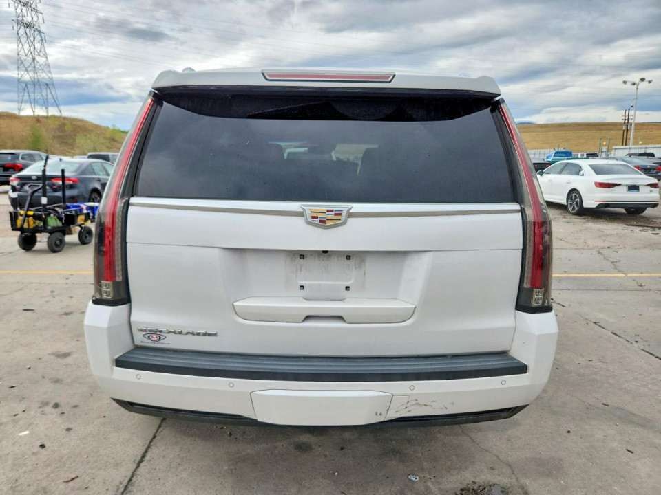 Cadillac ESCALADE 2016 — Copart