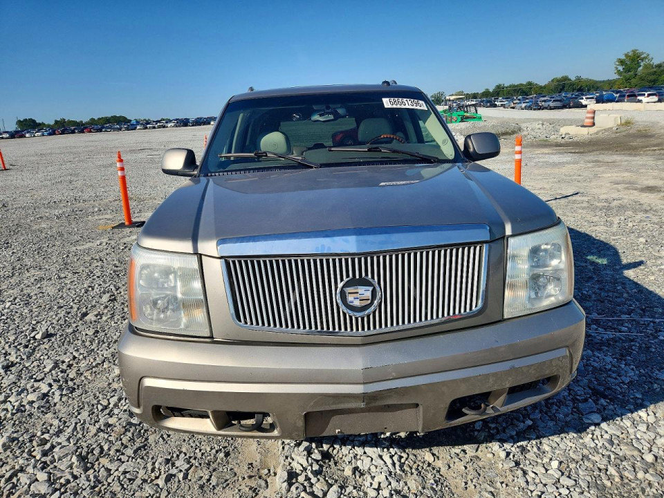 Cadillac ESCALADE 2003 — Copart