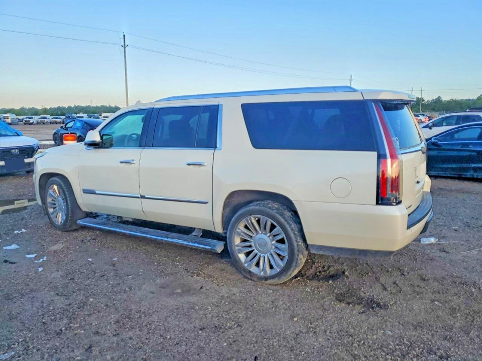 Cadillac ESCALADE 2015 — Copart