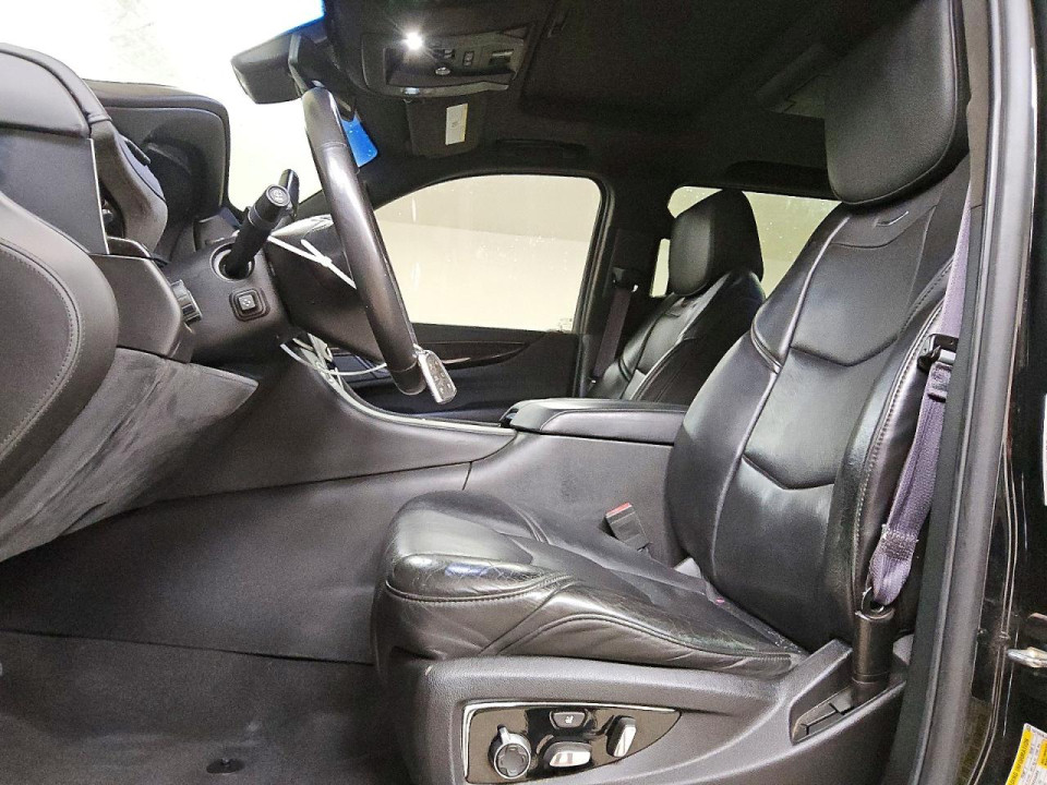 Cadillac ESCALADE 2015 — Copart
