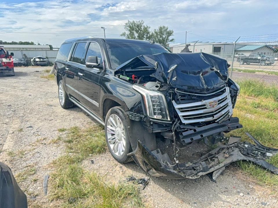 Cadillac ESCALADE 2017 — Copart