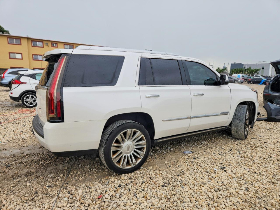 Cadillac ESCALADE 2016 — Copart