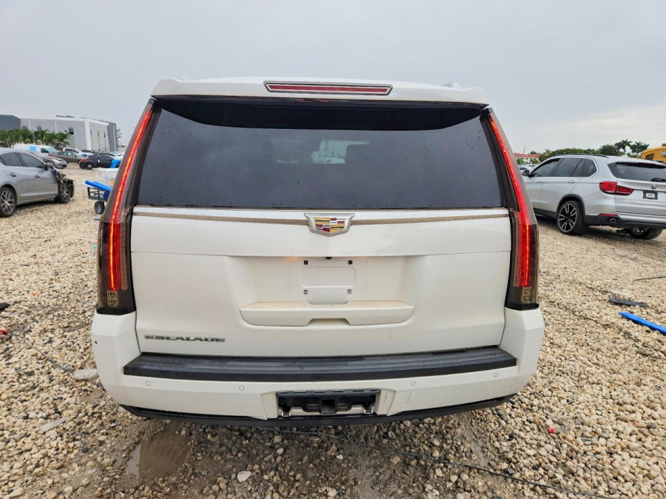 Cadillac ESCALADE 2016 — Copart