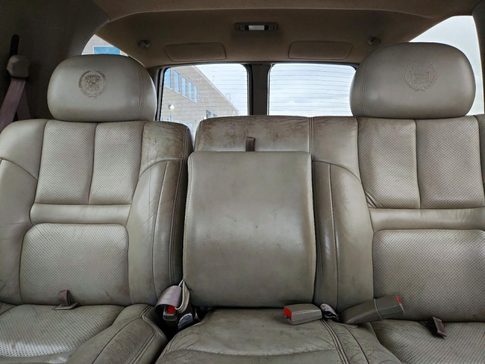 Cadillac ESCALADE 2000 — Copart