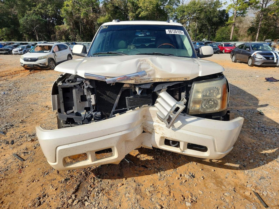 Cadillac ESCALADE 2004 — Copart