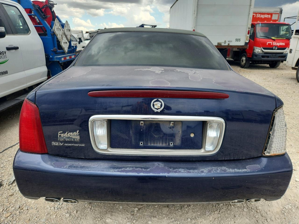 Cadillac PROFESSIONAL CHASSIS 2001 — Copart