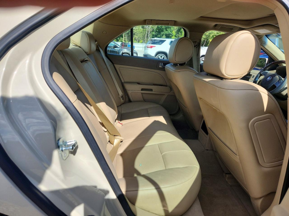 Cadillac STS 2011 — Copart