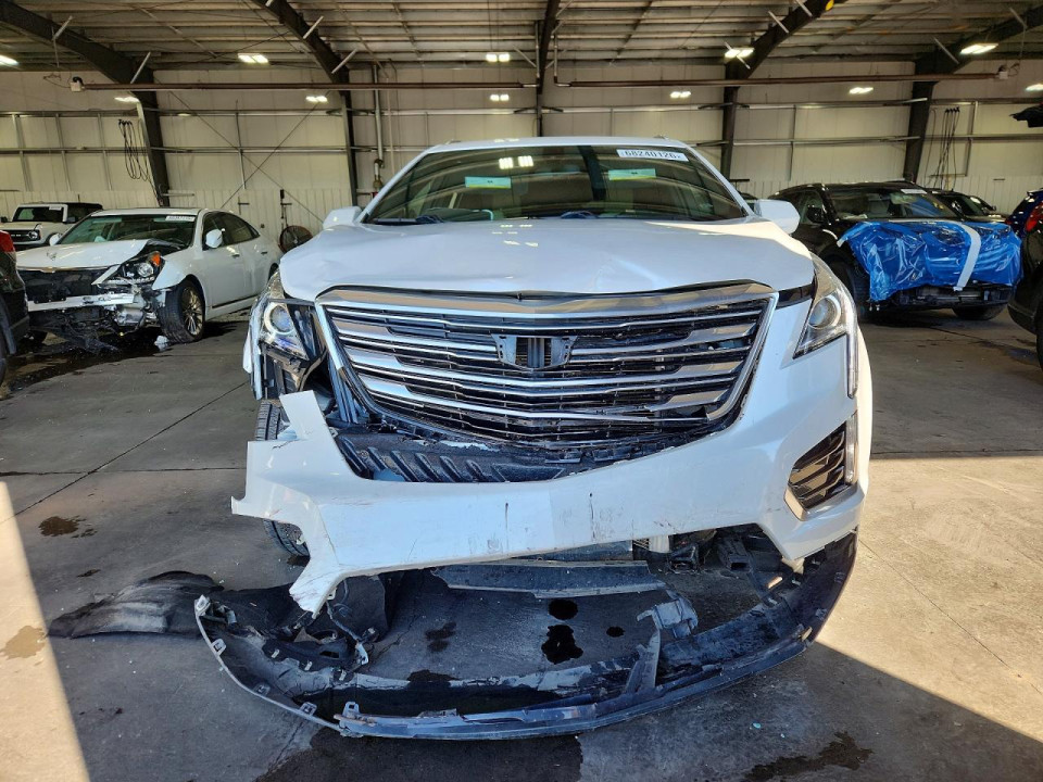 Cadillac XT5 2017 — Copart