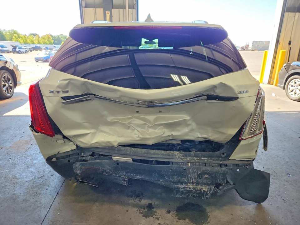Cadillac XT5 2017 — Copart