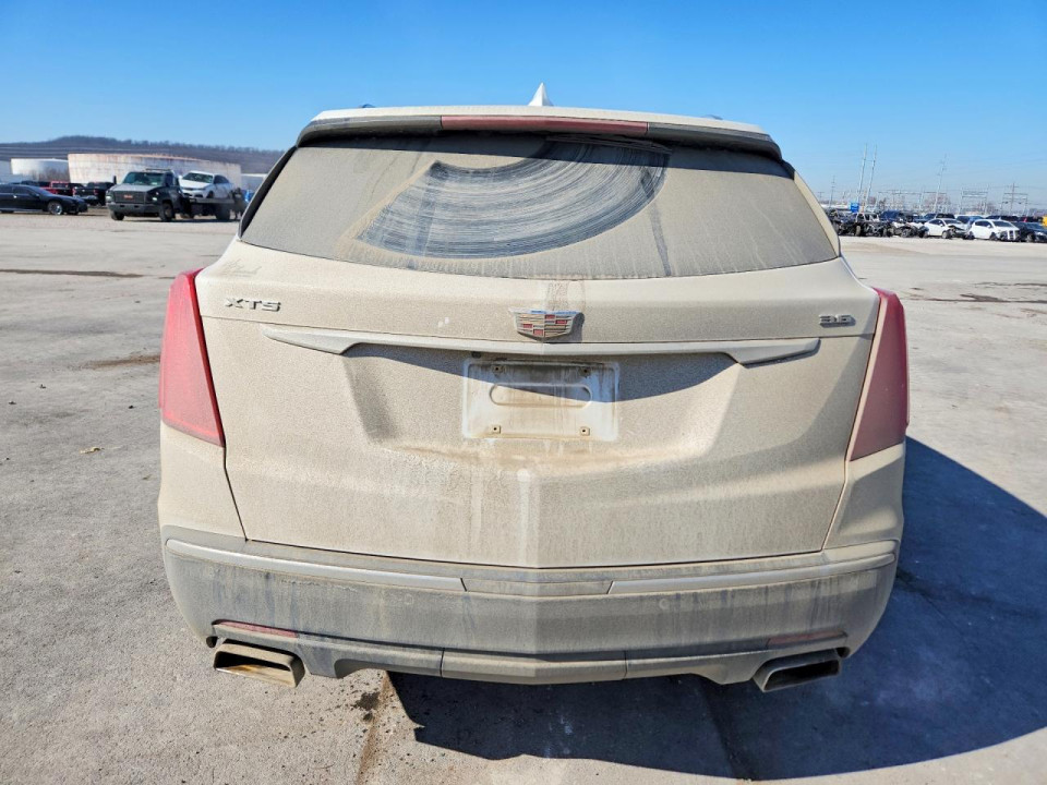 Cadillac XT5 2017 — Copart