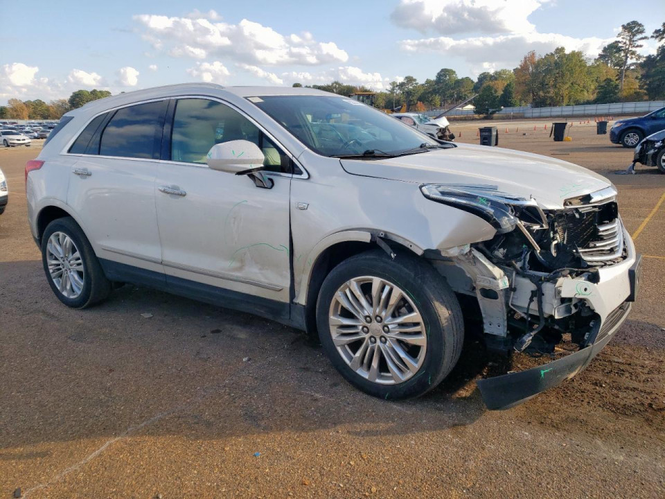 Cadillac XT5 2017 — Copart