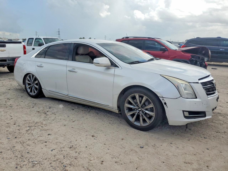 Cadillac XTS 2016 — Copart