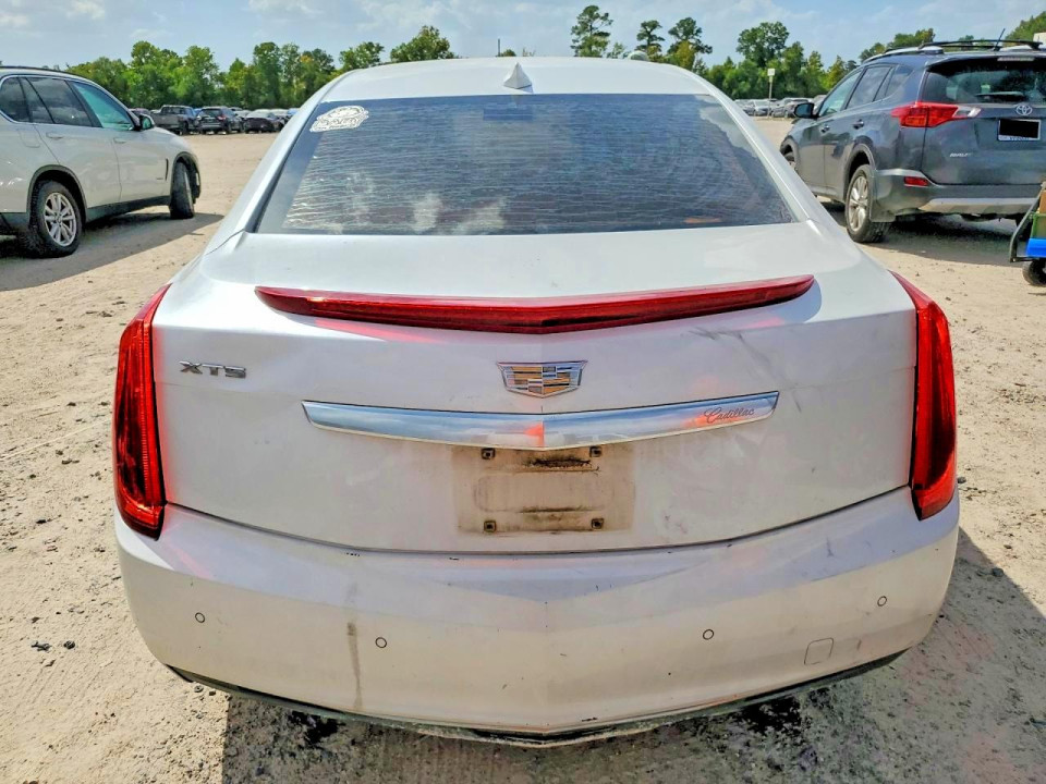 Cadillac XTS 2016 — Copart