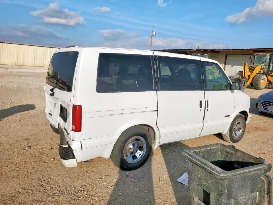 Chevrolet ASTRO 1999 — Copart