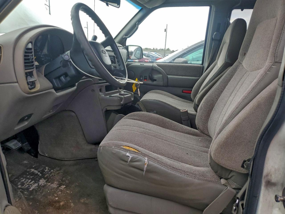 Chevrolet ASTRO 1999 — Copart