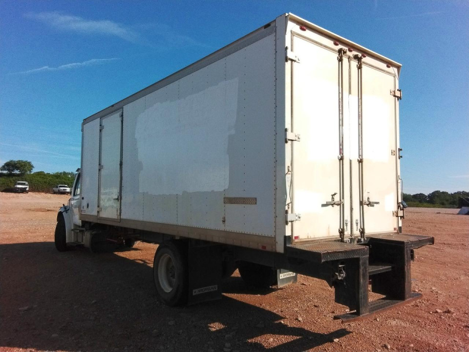 Chevrolet EXPRESS BOX TRUCK 2013 — Copart