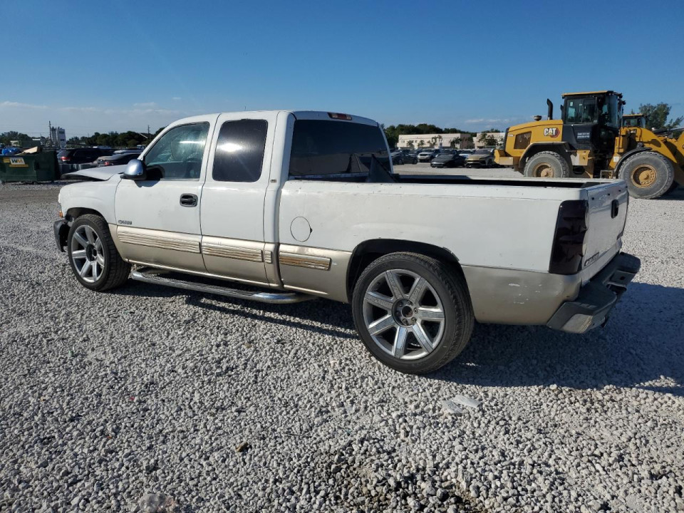 Chevrolet SILVERADO C1500 2001 — Copart