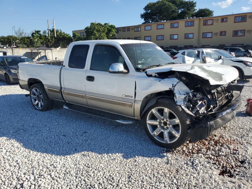 Chevrolet SILVERADO C1500 2001 — Copart