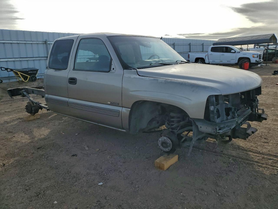 Chevrolet SILVERADO C1500 2002 — Copart