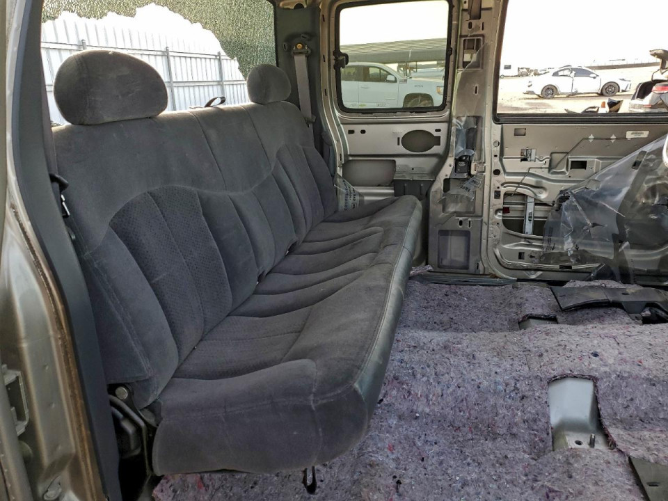 Chevrolet SILVERADO C1500 2002 — Copart