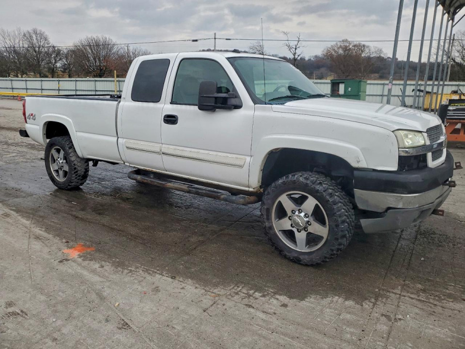 Chevrolet SILVERADO C2500 HEAVY DUTY 2004 — Copart