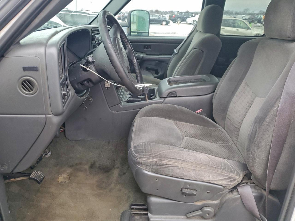 Chevrolet SILVERADO C2500 HEAVY DUTY 2004 — Copart