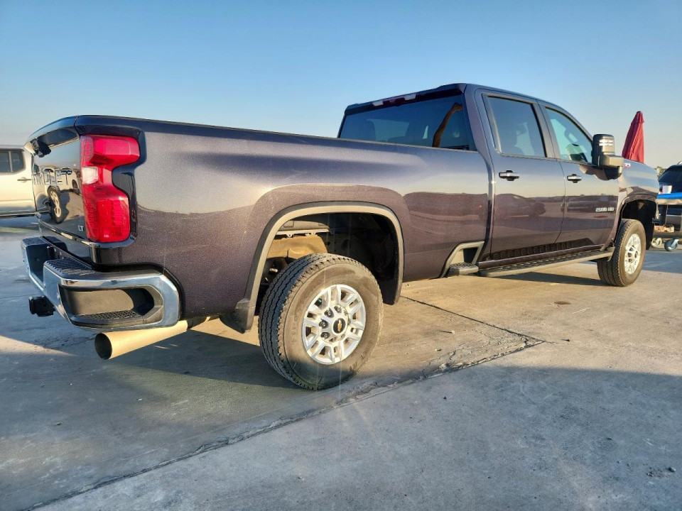 Chevrolet SILVERADO K2500 HEAVY DUTY LT 2024 — Copart