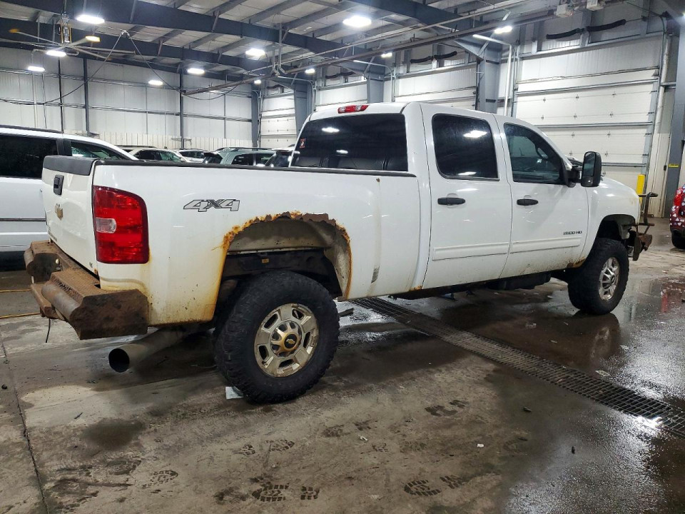 Chevrolet SILVERADO K2500 HEAVY DUTY LT 2011 — Copart
