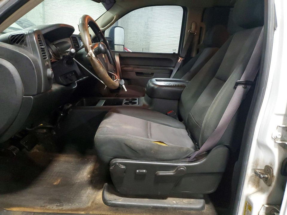 Chevrolet SILVERADO K2500 HEAVY DUTY LT 2011 — Copart