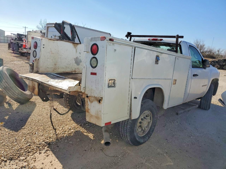 Chevrolet SILVERADO UTILITY / SERVICE TRUCK 2008 — Copart