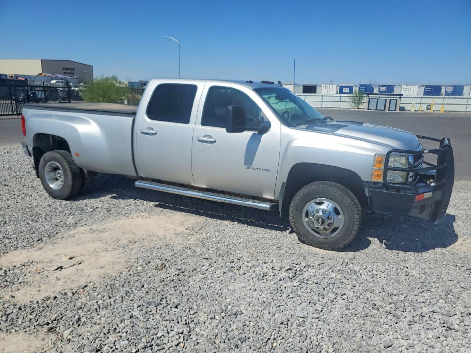 Chevrolet SILVERADO 2011 — Copart