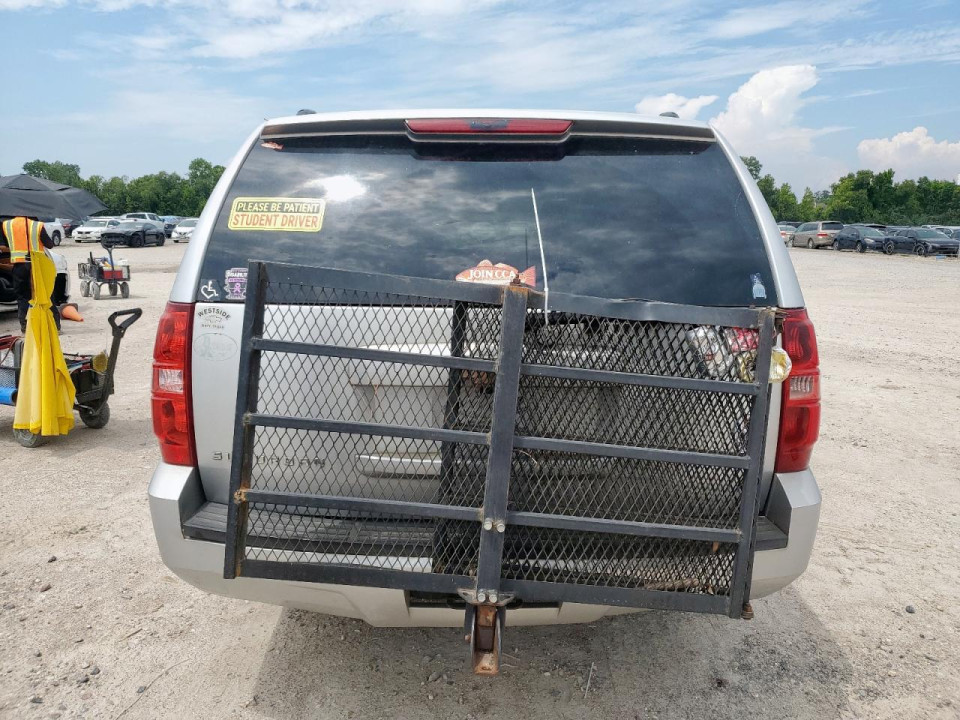 Chevrolet SUBURBAN 2011 — Copart